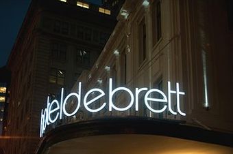 Hotel Debrett