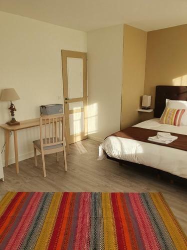 Hostal Les Chambres de La Marina Aux Mureaux