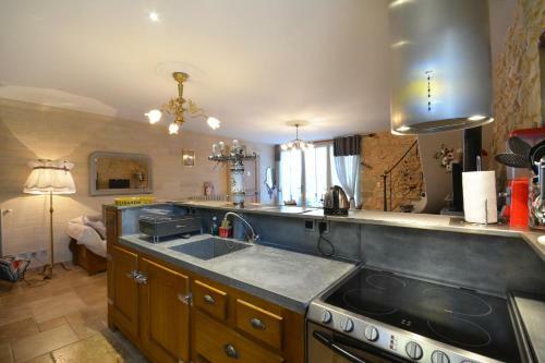 Le Jardin Proven�al 1