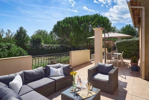 Sunlight Properties - Villa Olea - 5 Bedrooms With Pool