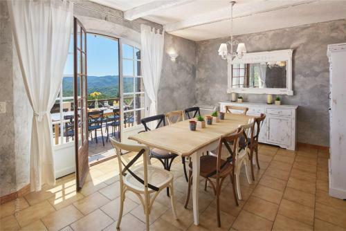 Sunlight Properties - Villa Olea - 5 Bedrooms With Pool