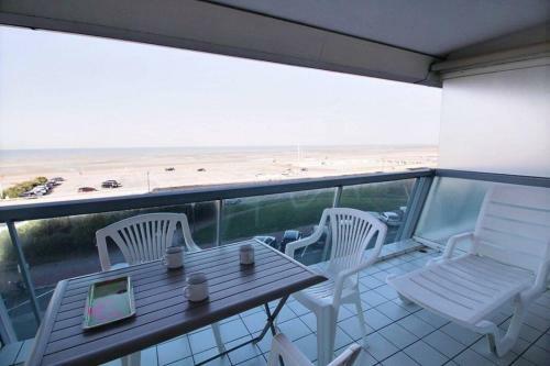 Apartamento Fontainebleau - Beau Studio Face Mer