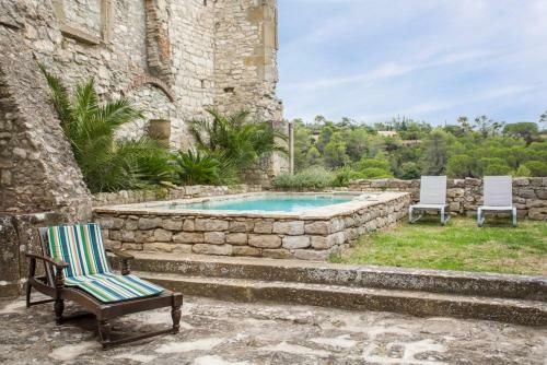 Limousis Chateau Sleeps 12 Pool Wifi
