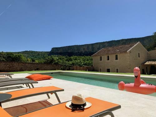 Hostal Le Mas Aux Cedres