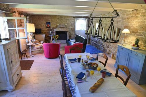 Belle Maison Traditionnelle Bretonne