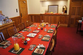Bed & Breakfast Belmont On Harewood