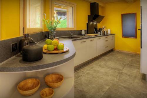 Chalet Marinaka - Ovo Network