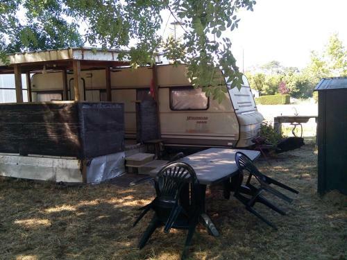 Caravane Camping Pr�e Marennes