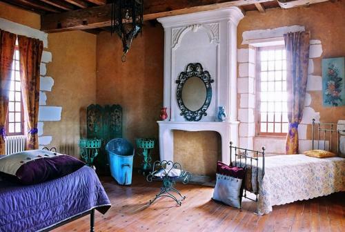 Martigue Chateau Sleeps 14 Pool Wifi
