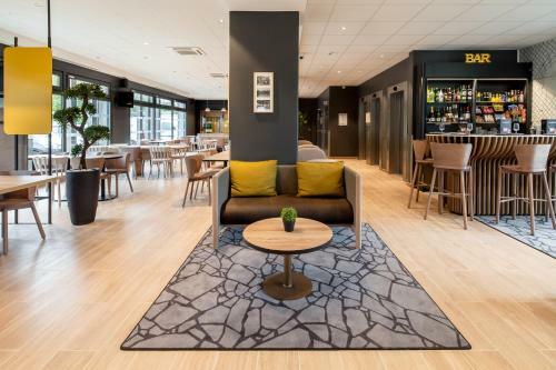 Hotel B&B H�tel Paris Meudon V�lizy