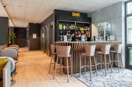 Hotel B&B H�tel Paris Meudon V�lizy