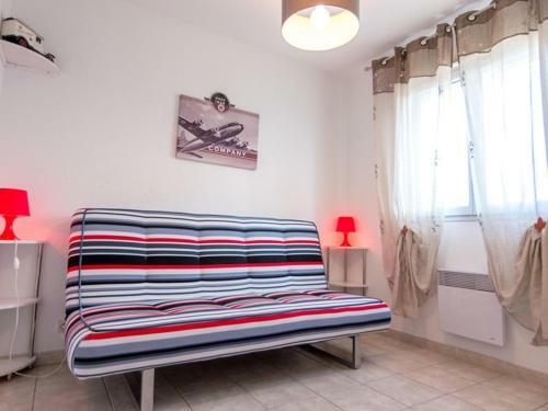 Maison M�ze, 4 Pi�ces, 6 Personnes - Fr-1-604-19