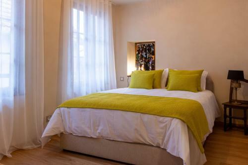 Bed & Breakfast La Tour Des F�es