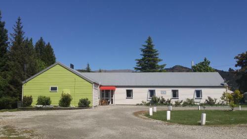 Albergue Albert Town Lodge