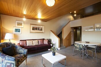 Aparthotel The Lofts Apartments