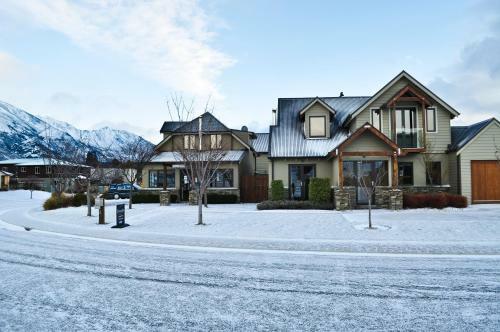 Wanaka Luxury Apartments