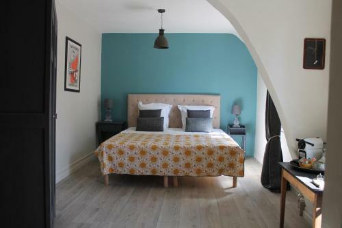 Hostal A La Lettre Th�