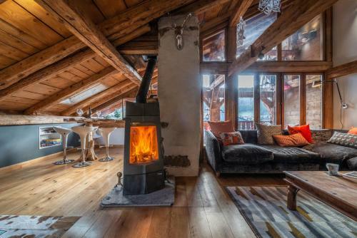Ferme de Margot Morzine - By Emerald Stay