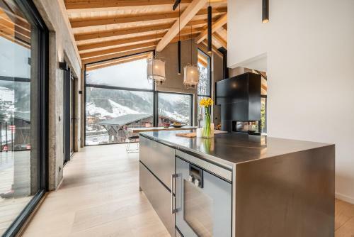 Chalet Nelcote Morzine - By Emerald Stay