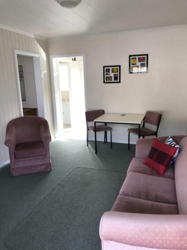 Bed & Breakfast Picton House B & B