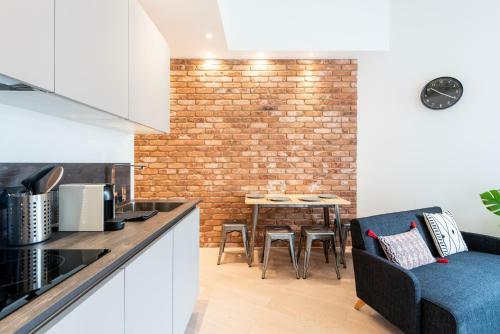 Apartamento Smartbnb - 2 Pi�ces Moderne - Mezzanine - Emplacement Central