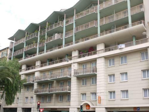 Apartamento Risso - A Modern One Bedroom With Pool