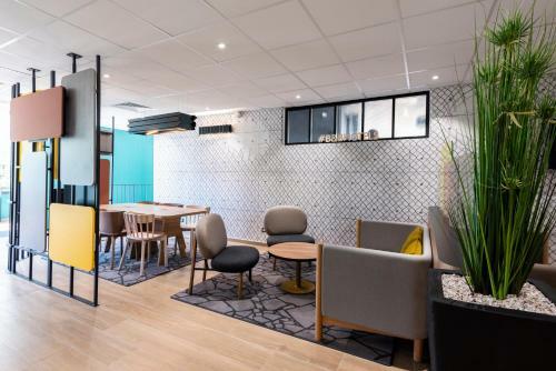 Hotel B&B H�tel Nice A�roport Arenas