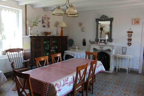 Ferme Du Pre Vert - Chambres D'h�tes B&B