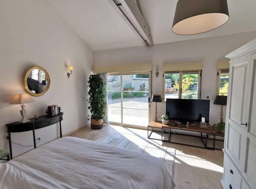 Bed & Breakfast Les Vieilles Pierres Chambres D'h�tes