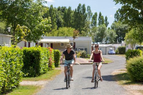Mobile Home In The Loire Valley Near The Castles