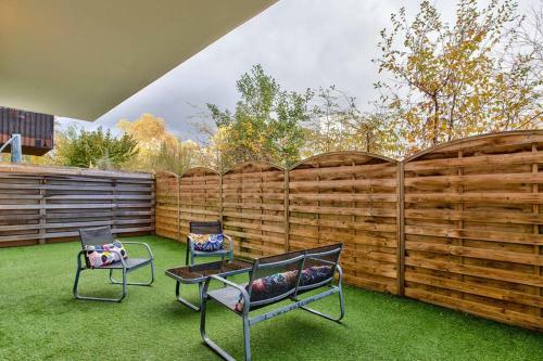 Chic Apart With Terrace And Parking