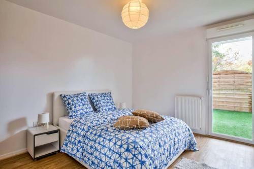 Chic Apart With Terrace And Parking