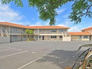 Gateway Motor Inn