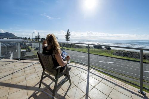 The Reef Apartments