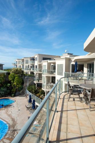 The Reef Apartments
