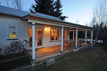 Willowbrook B&B And Cottages
