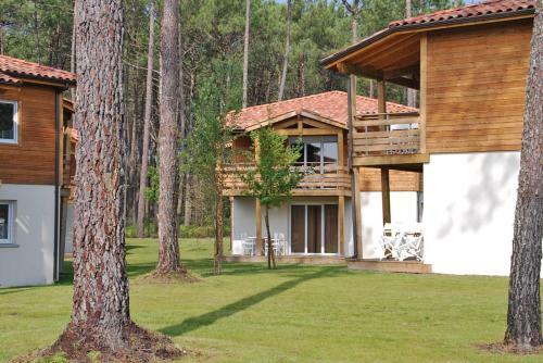 Holiday Home Les Cottages Du Lac - Pns214
