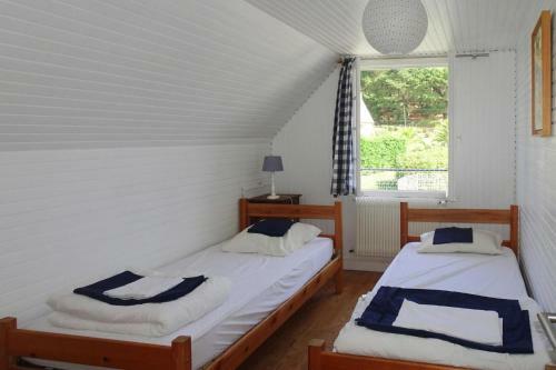 Holiday Home Plougrescant - Bre02105f-f