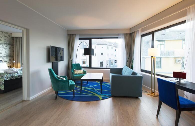 Thon Hotel Fosnav�g
