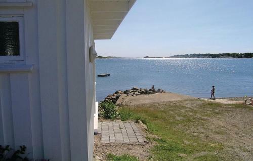 Holiday Home Gressvik Slevikstranda