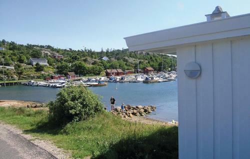 Holiday Home Gressvik Slevikstranda