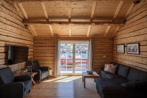 Bed & Breakfast A Brygge - Restaurant Lofoten