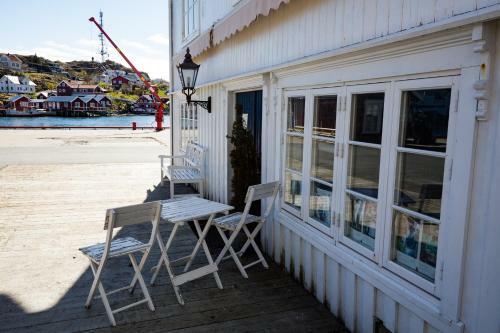 Bed & Breakfast A Brygge - Restaurant Lofoten