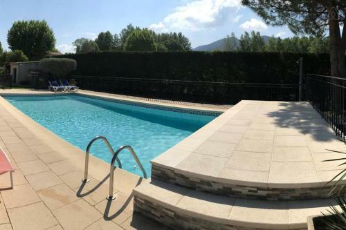 Apartamento G�te Avec Piscine Luberon