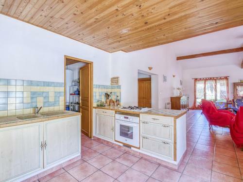 Alluring Holiday Home In Roquebrun With Swimming Pool