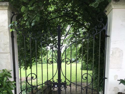 Villa Stunning Chateau On The River Bank In Saint Astier