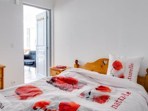 Blissful Apartment In Saint Chamond With Balcony