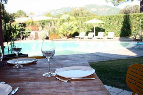Villa de Standing 14 Personnes Piscine Plage 5min Le Paradis