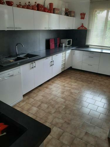 Beautiful 3-bed House In Sainte-maxime