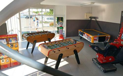 Camping L'abri Des Pins